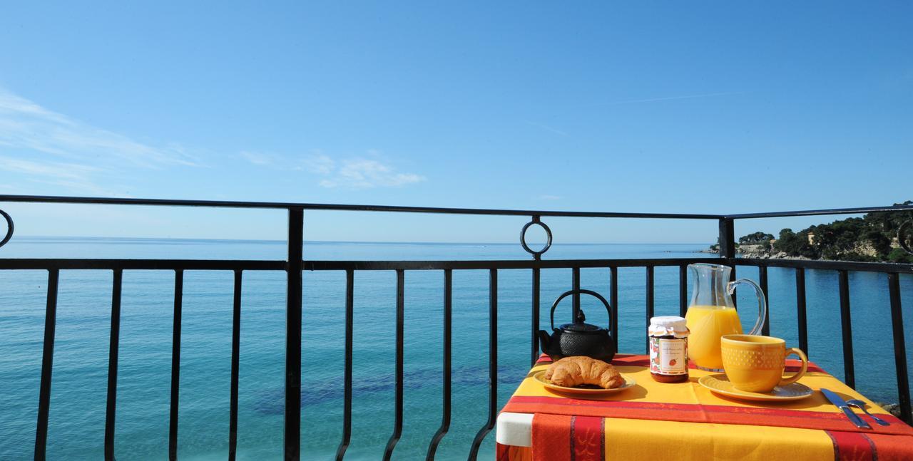 Holiday'S Beach Aparthotel Вентимиля Екстериор снимка